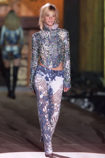 Look 9